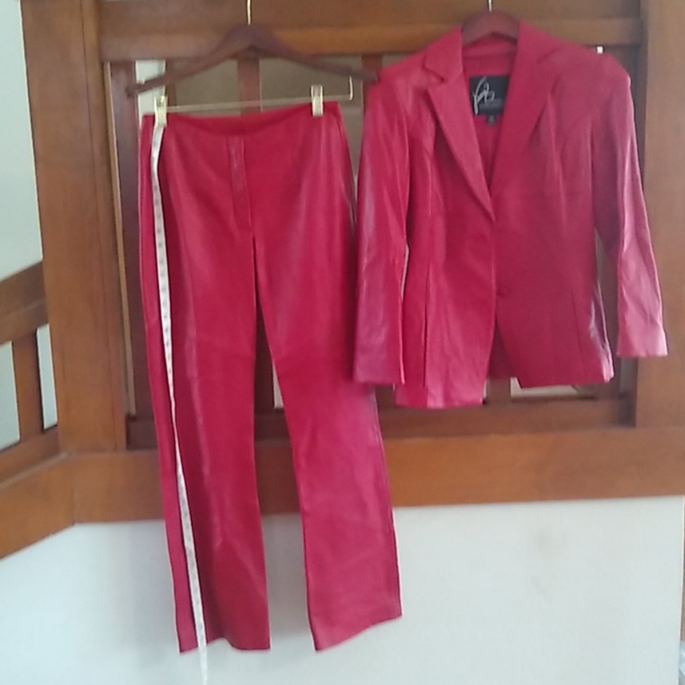Venus Williams Red Leather Pant Suit Sz XS/2